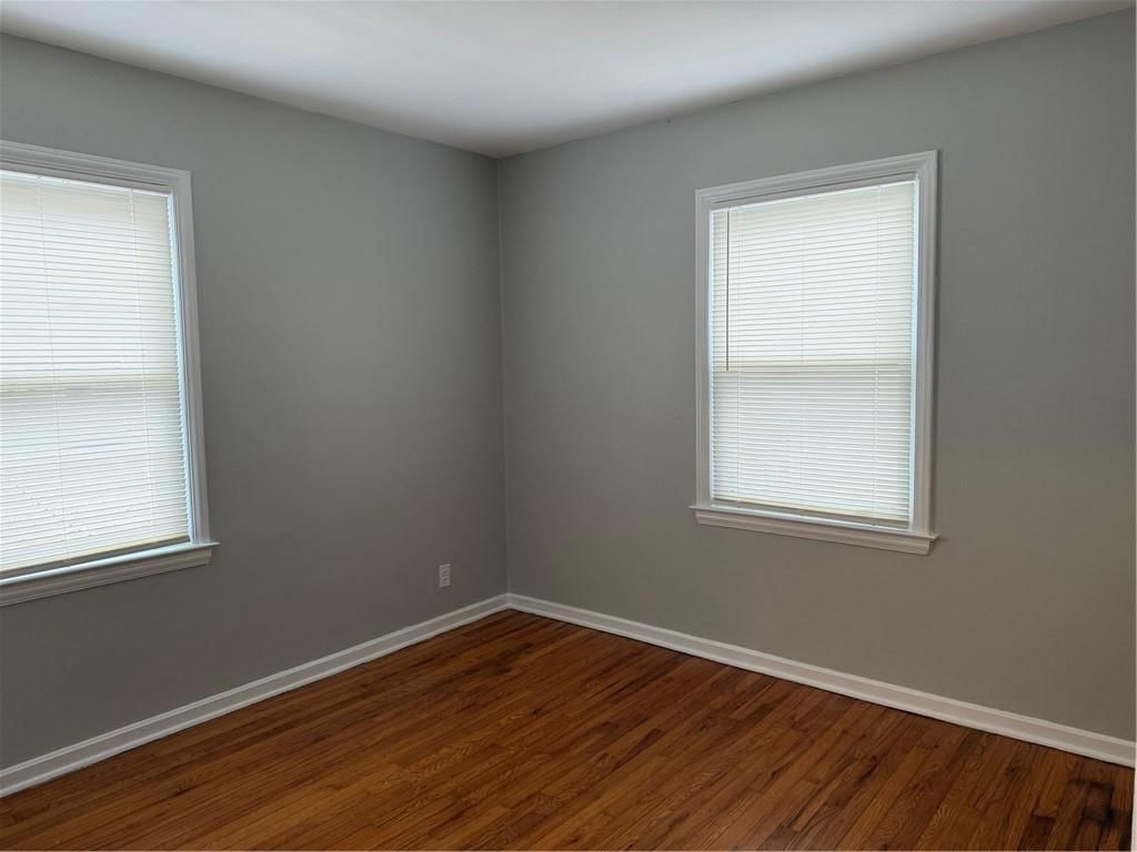 1403 W 27th Terrace S — photo 12