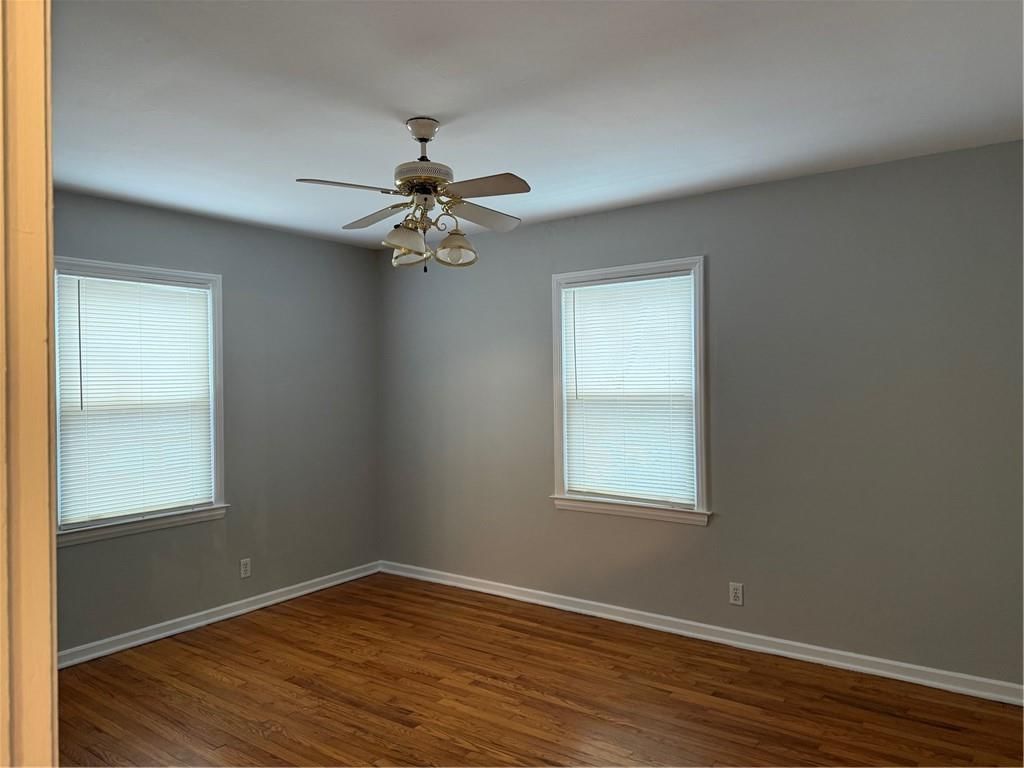 1403 W 27th Terrace S — photo 14