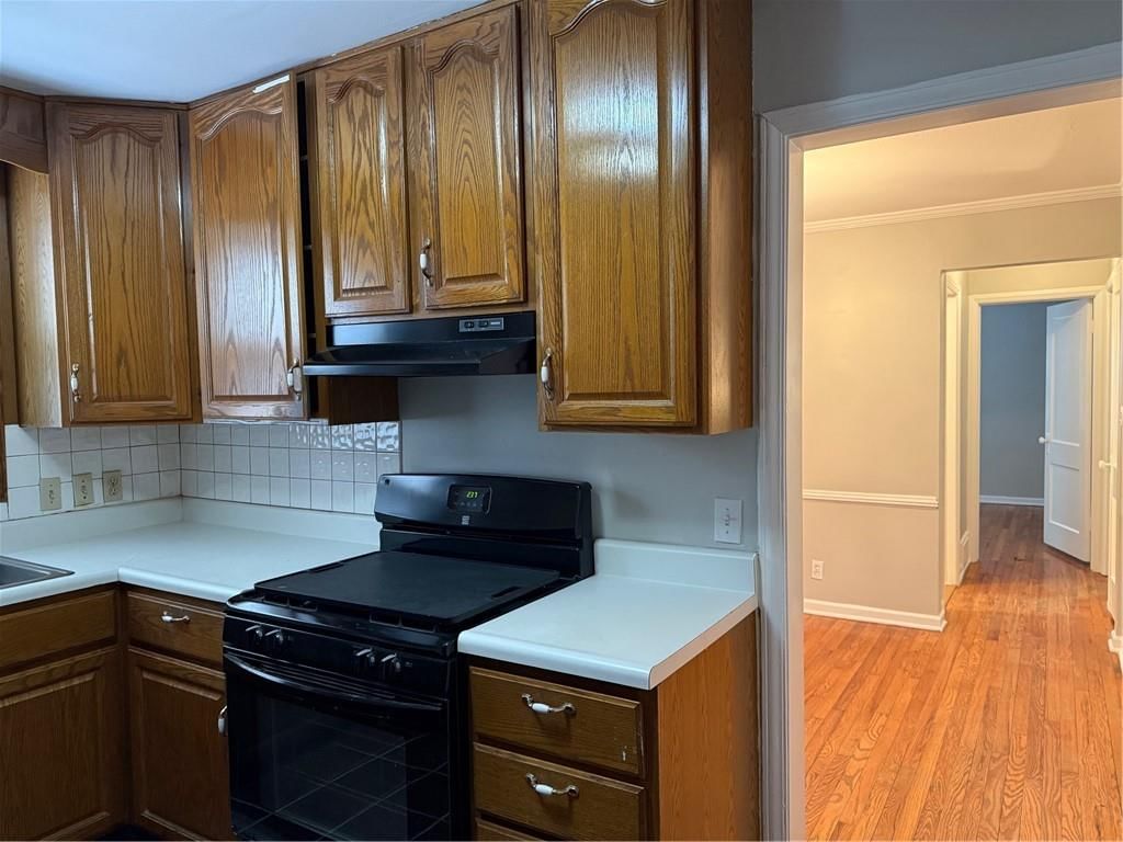 1403 W 27th Terrace S — photo 17