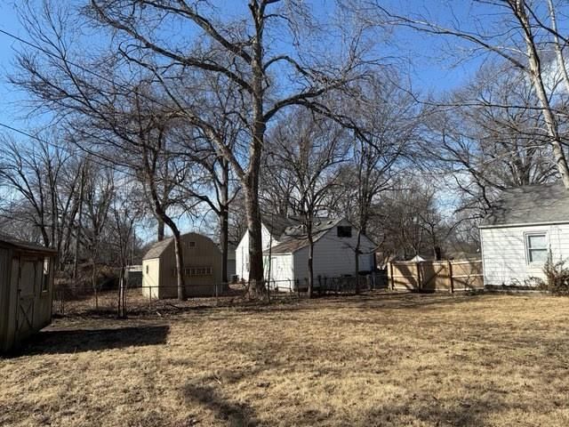 1403 W 27th Terrace S — photo 24