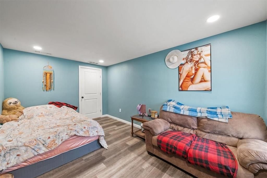119 N Evanston Avenue — photo 16