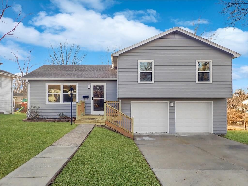 11204 Cleveland Avenue, Kansas City, MO