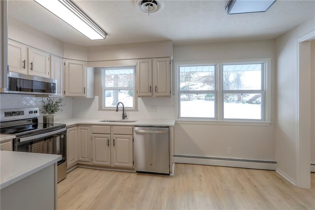 6324 Ralston Avenue — photo 13