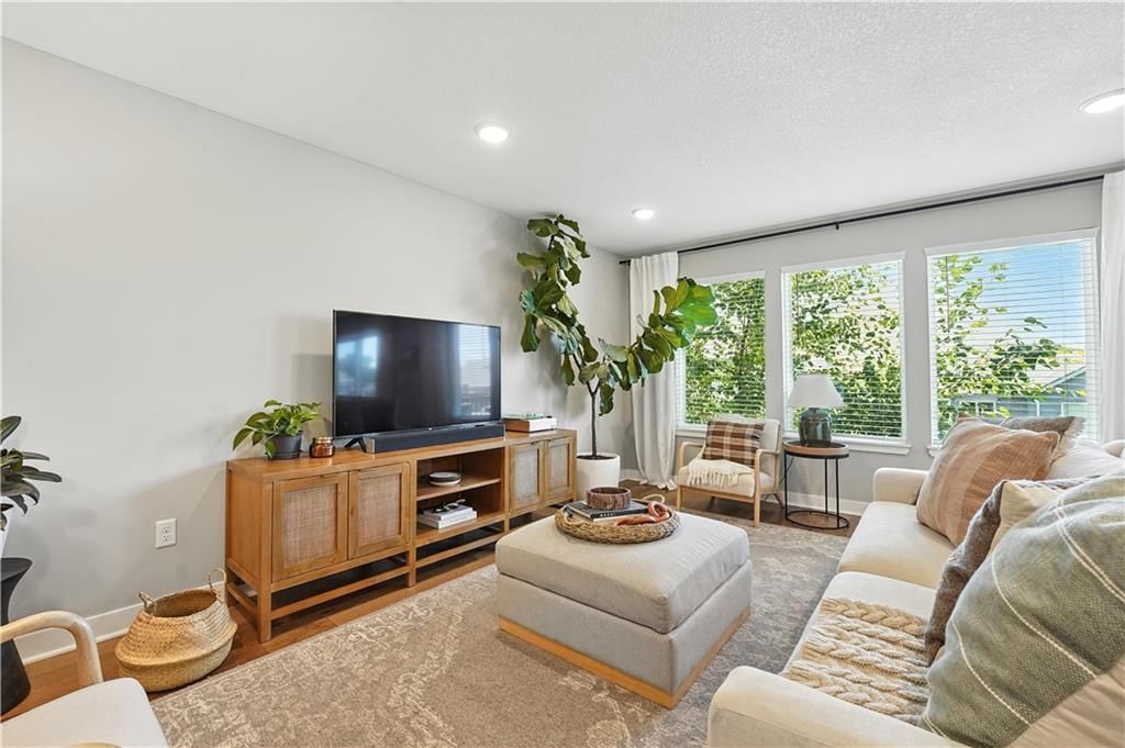 8908 SW 9th Street — photo 5