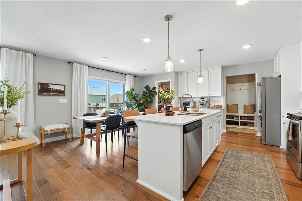 8908 SW 9th Street — photo 9