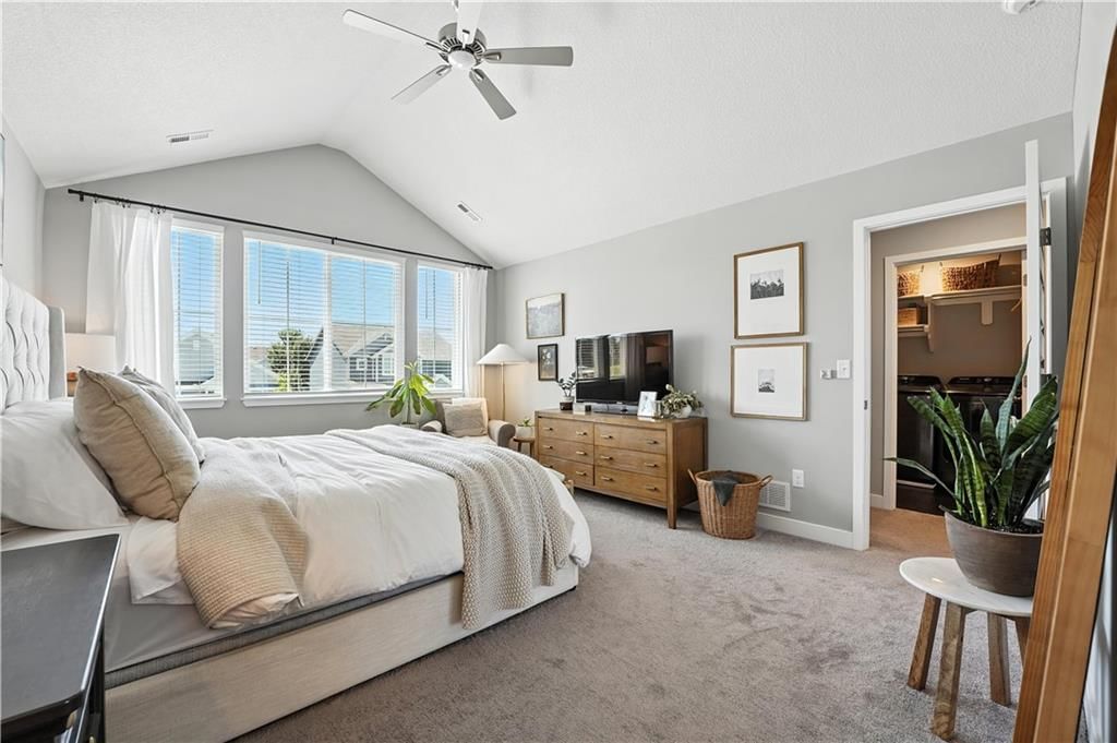 8908 SW 9th Street — photo 34
