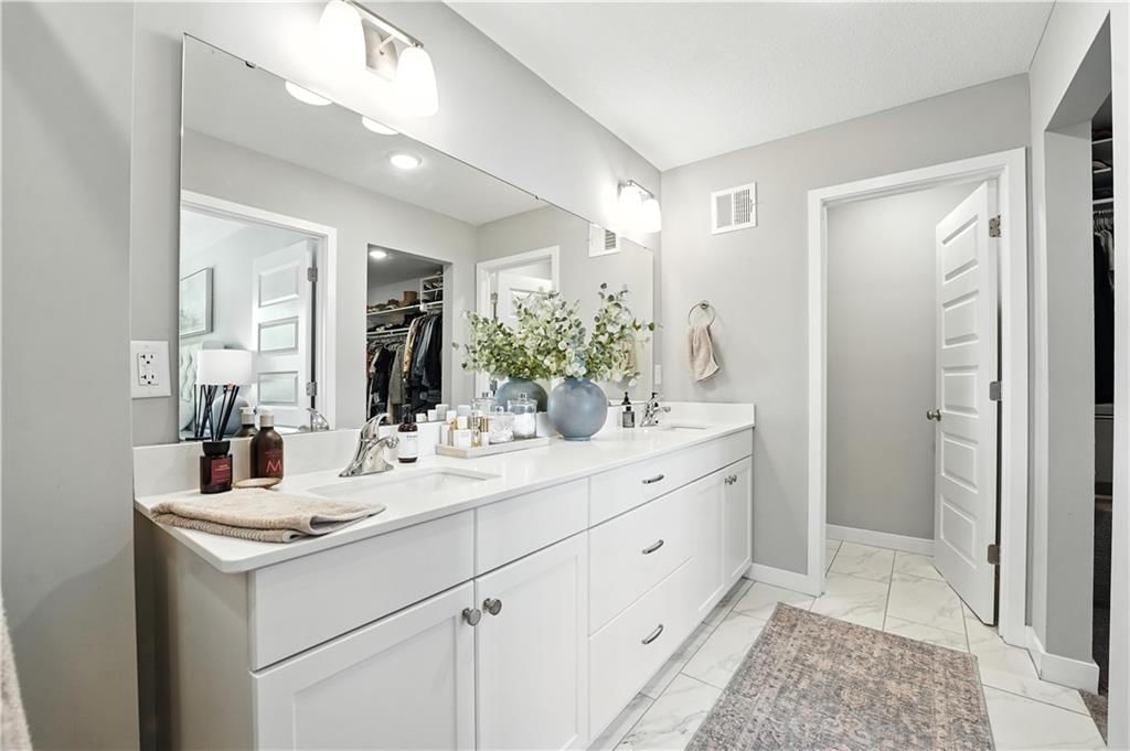 8908 SW 9th Street — photo 36