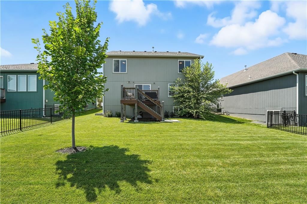 8908 SW 9th Street — photo 48