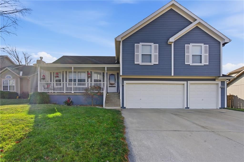1333 SE 12th Terrace, Lee's Summit, MO
