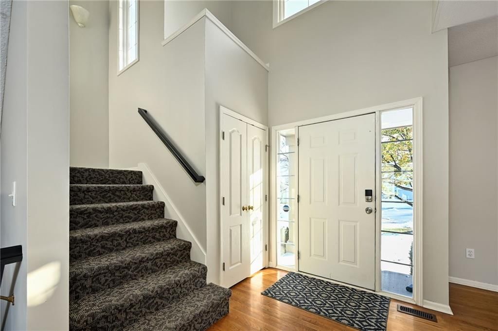 5206 Round Prairie Street — photo 16