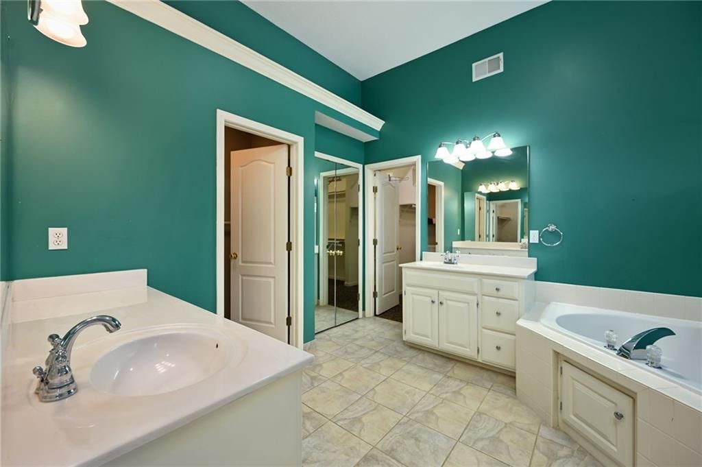 5206 Round Prairie Street — photo 21