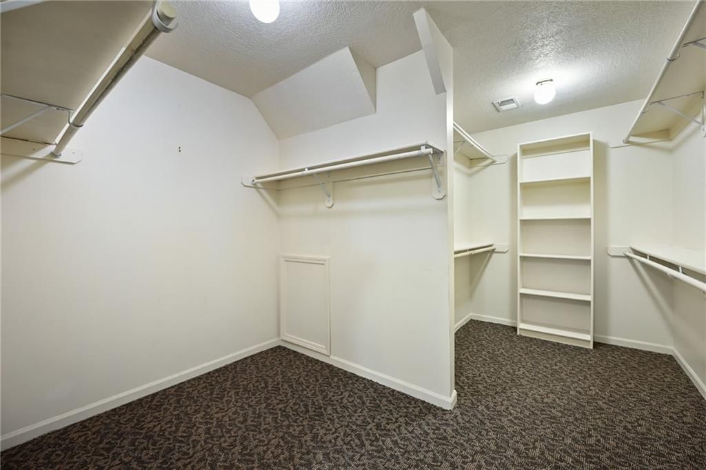 5206 Round Prairie Street — photo 22