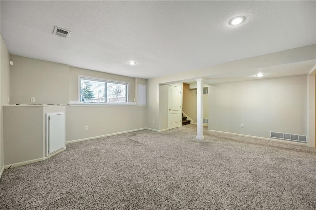 5206 Round Prairie Street — photo 30