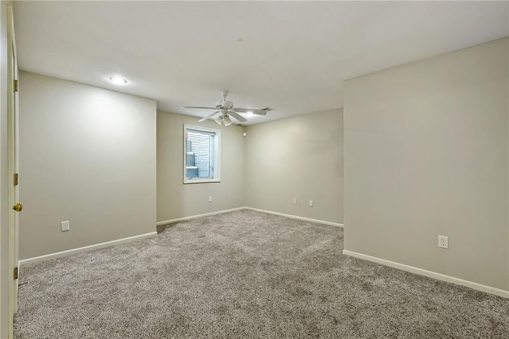 5206 Round Prairie Street — photo 31