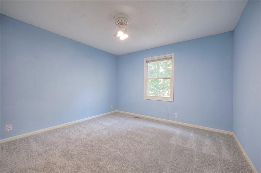 13928 W 109th Street — photo 26