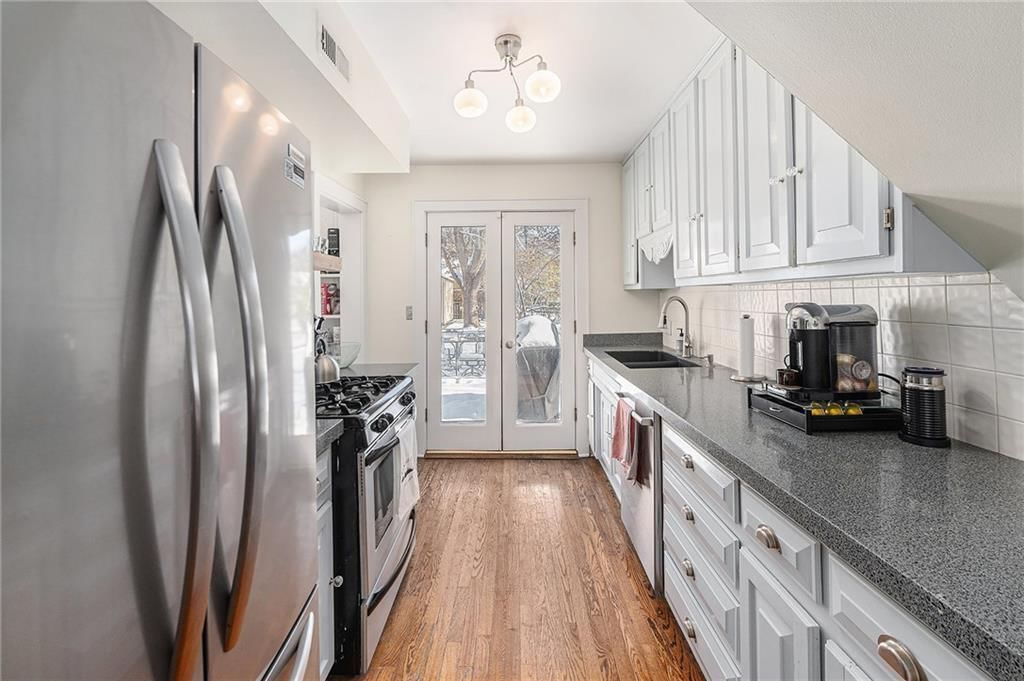 5925 Alhambra Street — photo 9
