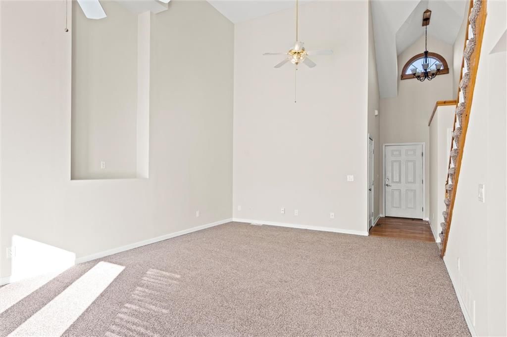 741 SW Windsong Circle — photo 8