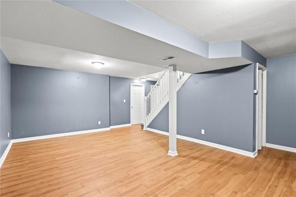 741 SW Windsong Circle — photo 32