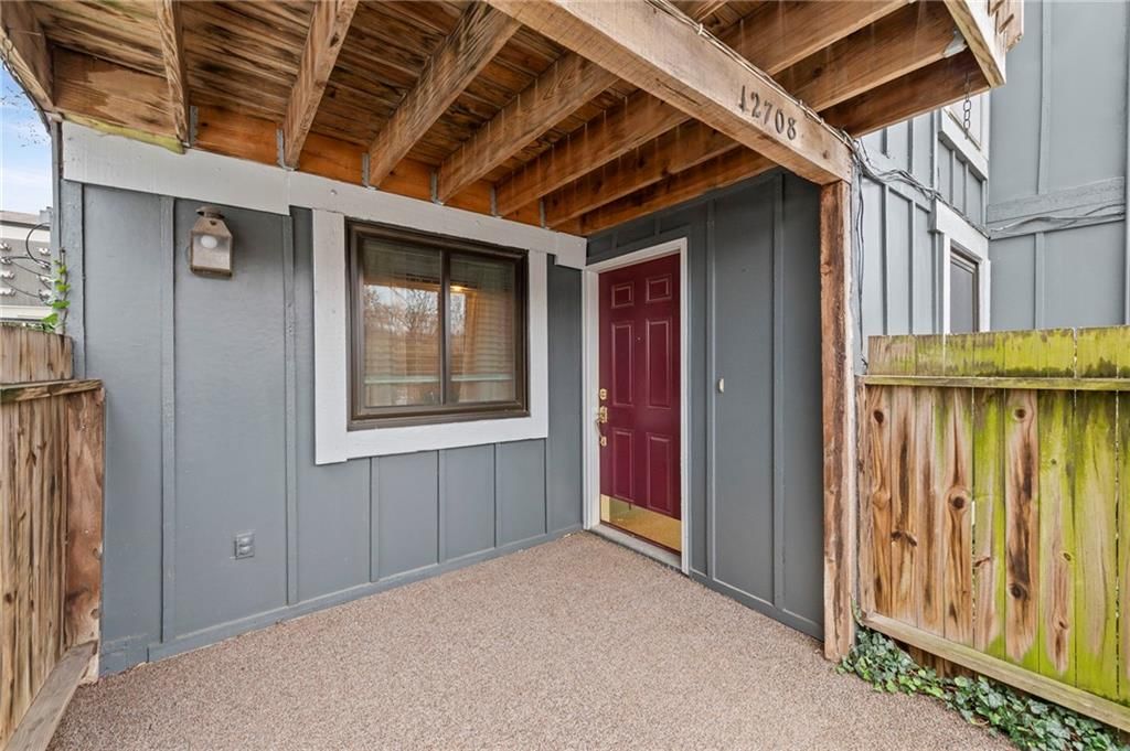 12708 W 110th Terrace — photo 3