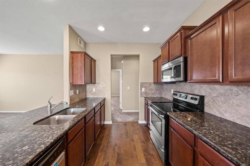 11115 N Jefferson Street — photo 8