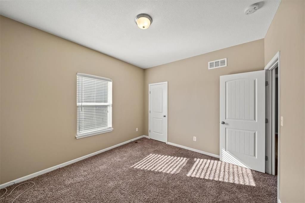 11115 N Jefferson Street — photo 26