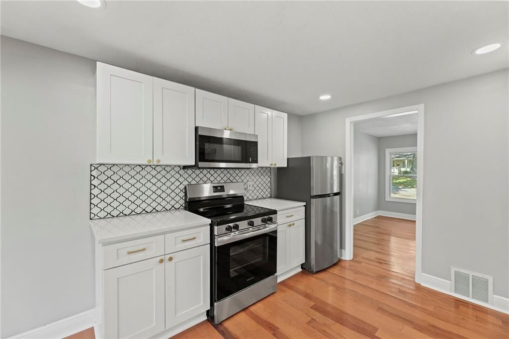 207 W 90th Street — photo 12