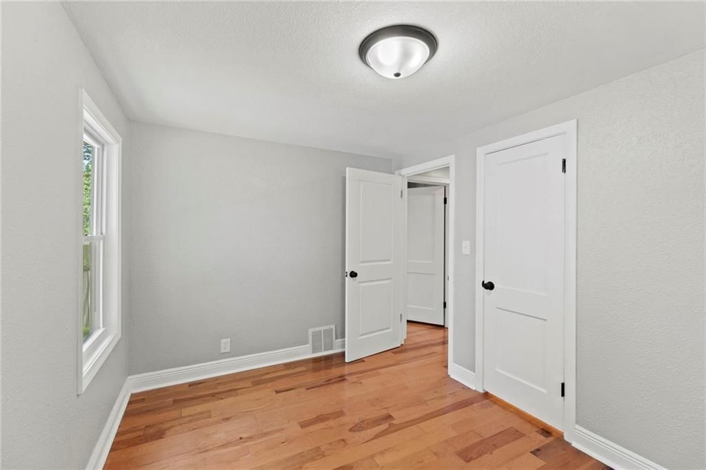 207 W 90th Street — photo 18