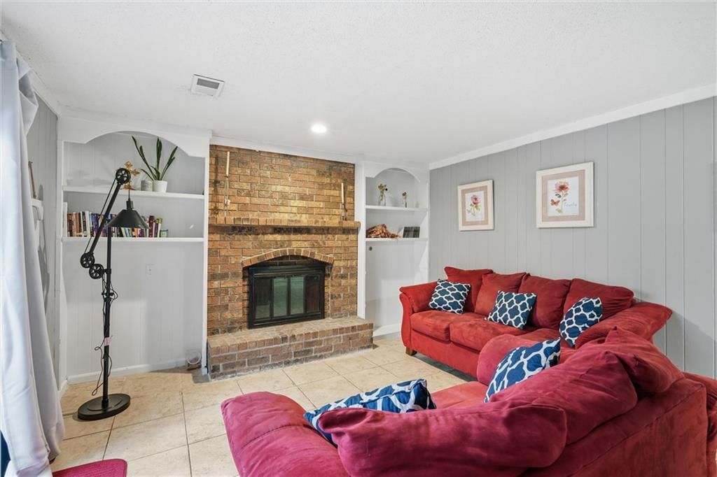 16021 W 153rd Street — photo 23