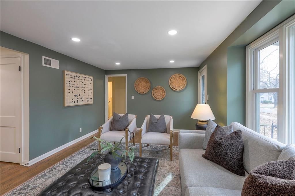 7307 Rosewood Drive — photo 4