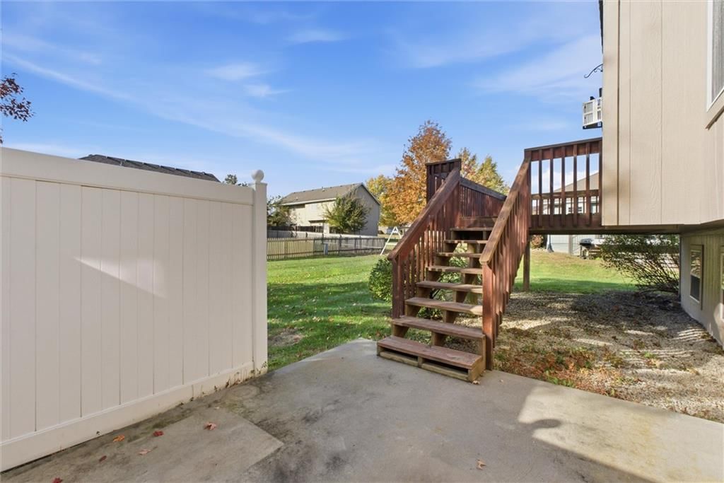 21406 Red Oak Lane — photo 33