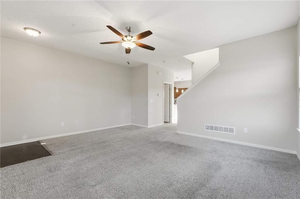 11033 N Jefferson Street — photo 8