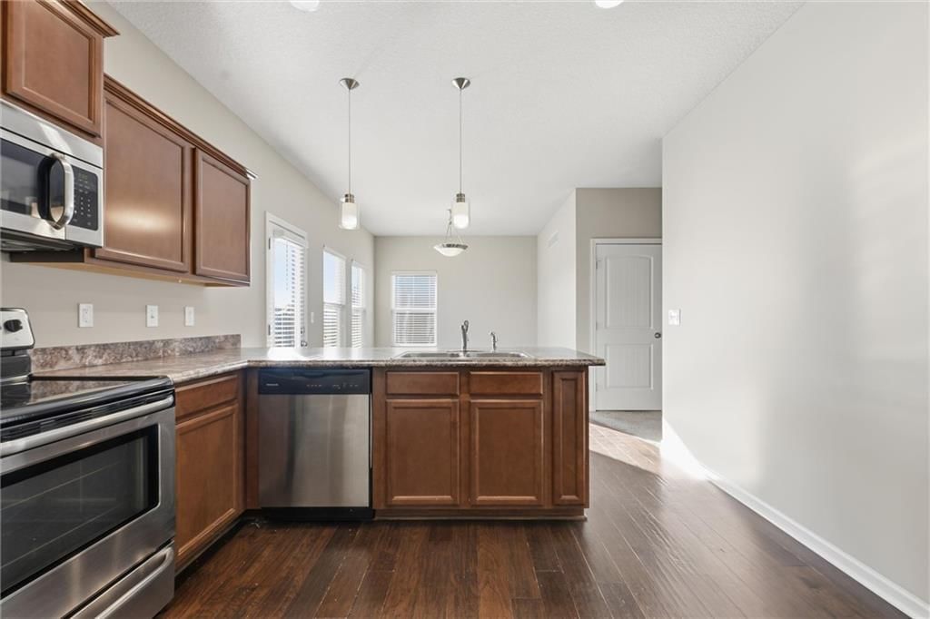 11033 N Jefferson Street — photo 10