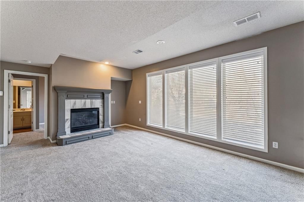 21600 W 98th Terrace — photo 22