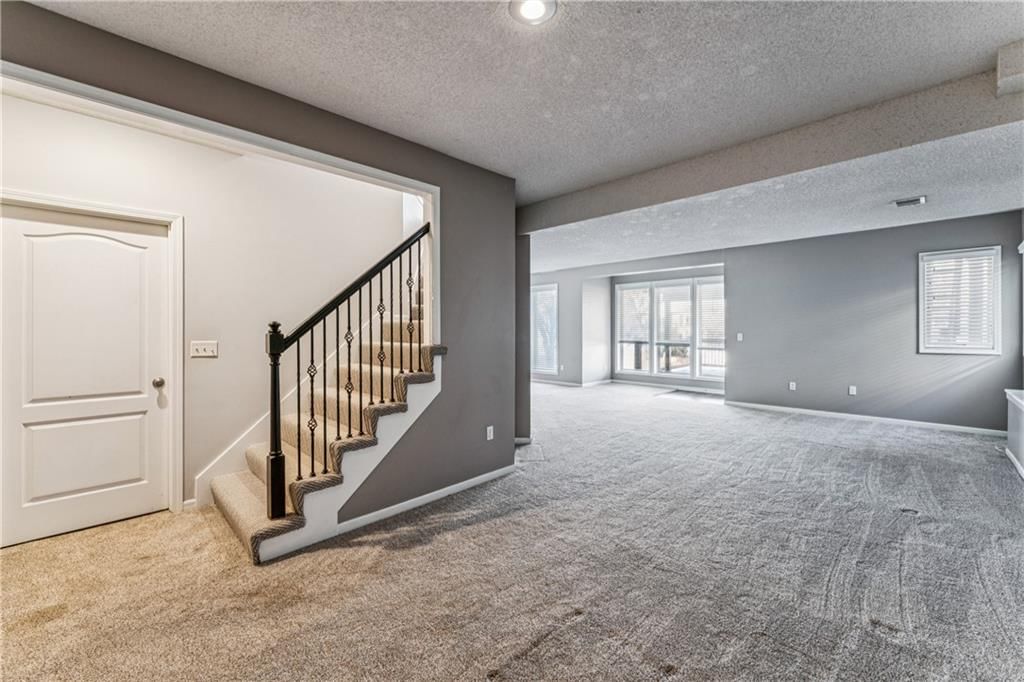 21600 W 98th Terrace — photo 34