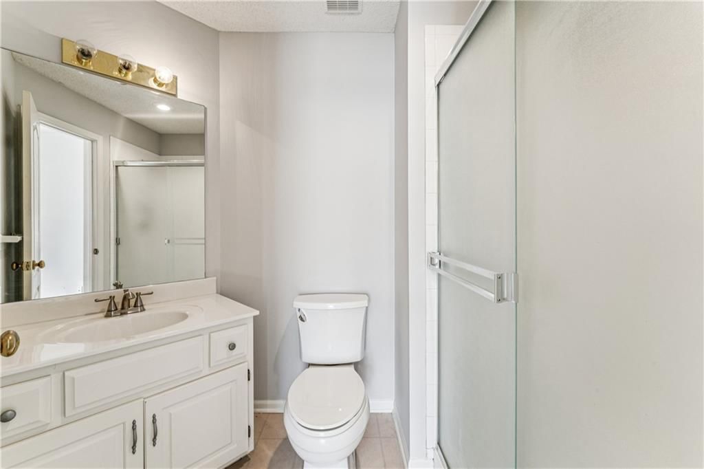 21600 W 98th Terrace — photo 46