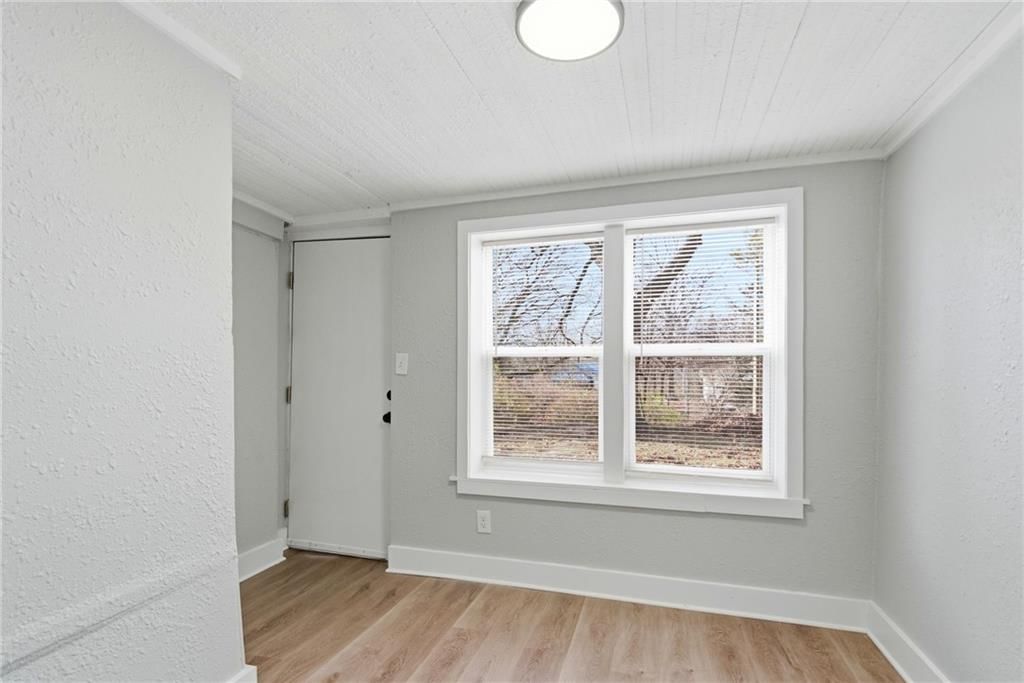641 S Arlington Avenue — photo 3