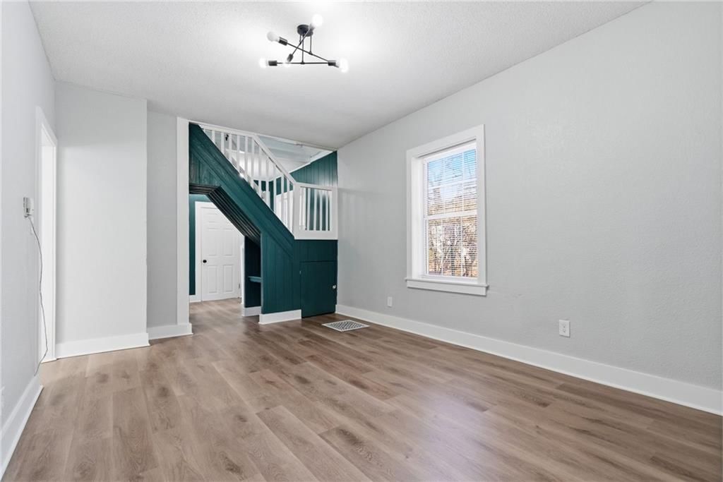 641 S Arlington Avenue — photo 6