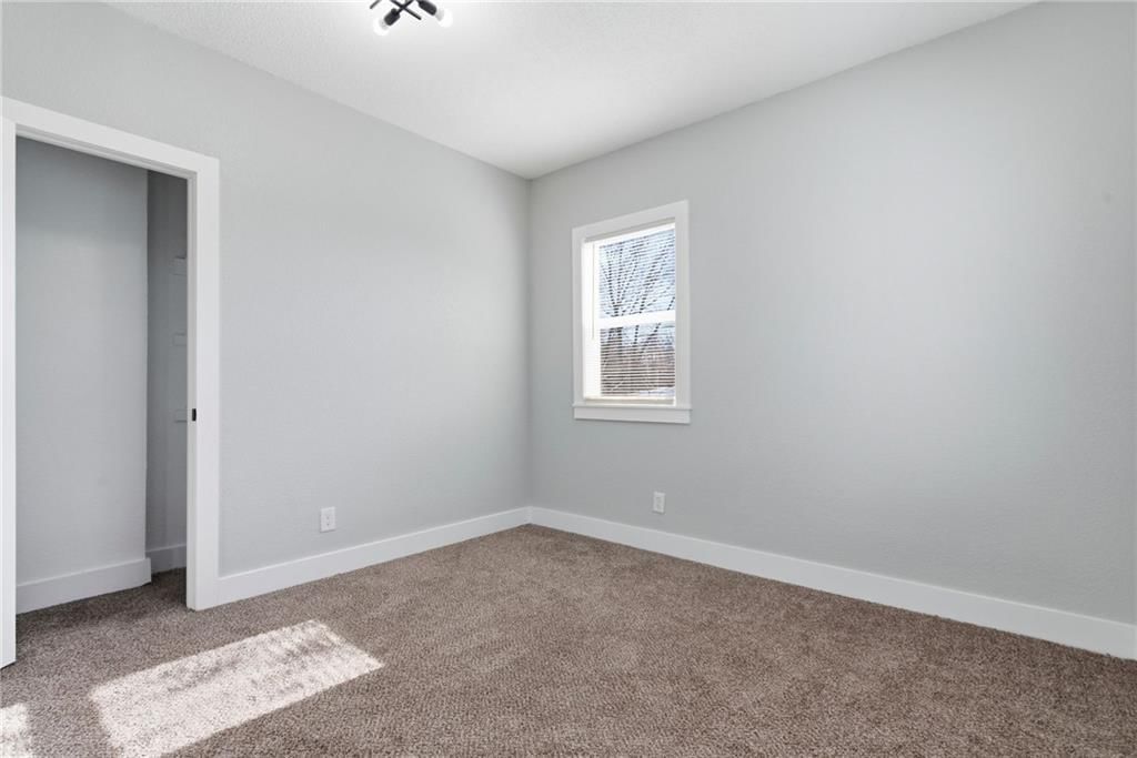 641 S Arlington Avenue — photo 11