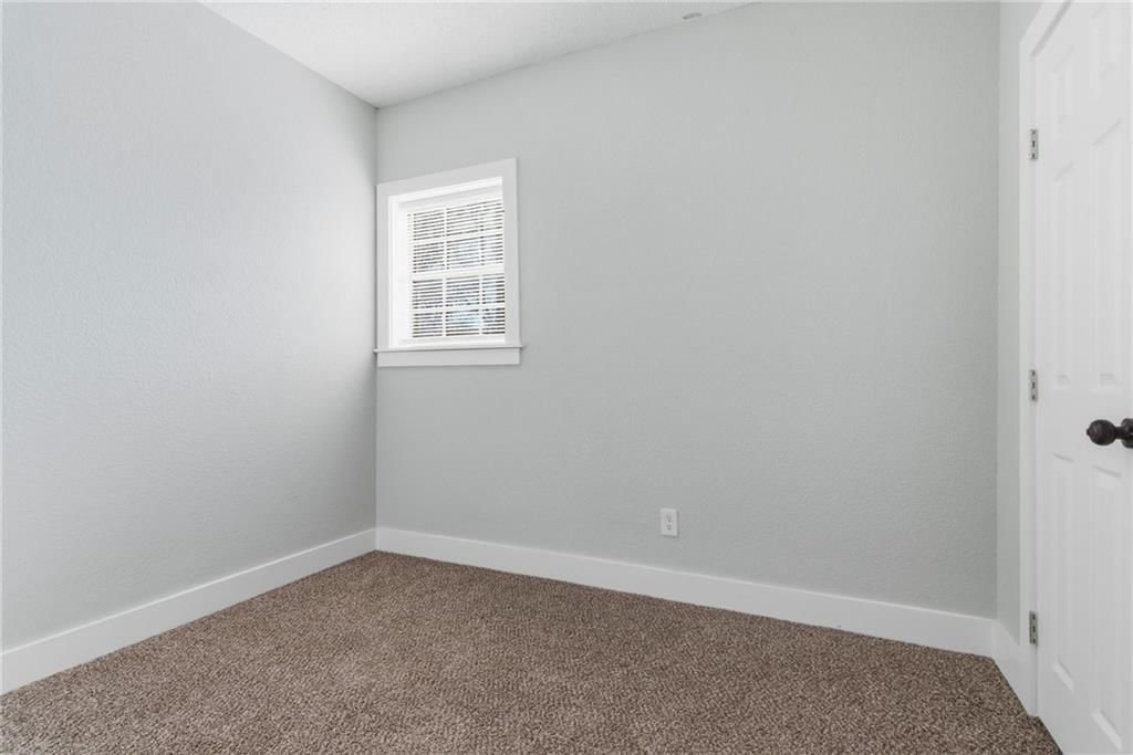 641 S Arlington Avenue — photo 12