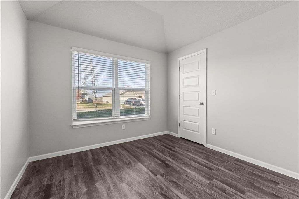 21837 Franklin Street — photo 20