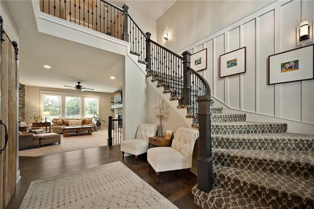 214 SW Roosevelt Ridge Drive — photo 4