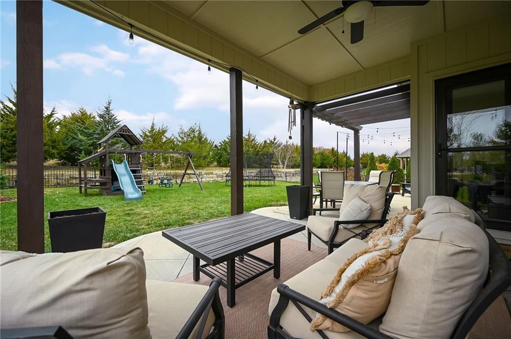 214 SW Roosevelt Ridge Drive — photo 27