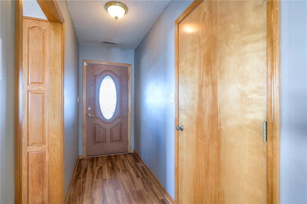 528 S Saturn Drive — photo 9