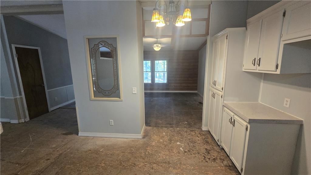 6690 NW Sale Barn Road — photo 11