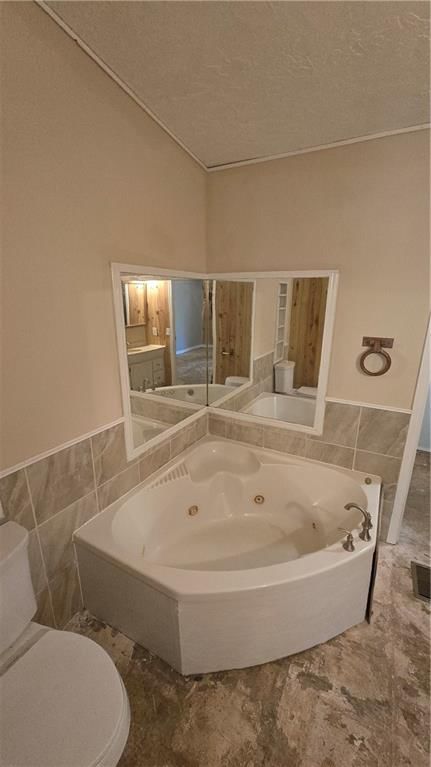 6690 NW Sale Barn Road — photo 13