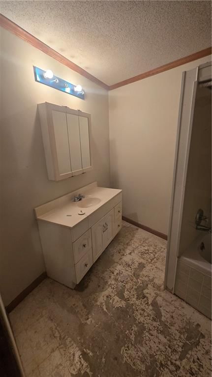 6690 NW Sale Barn Road — photo 19