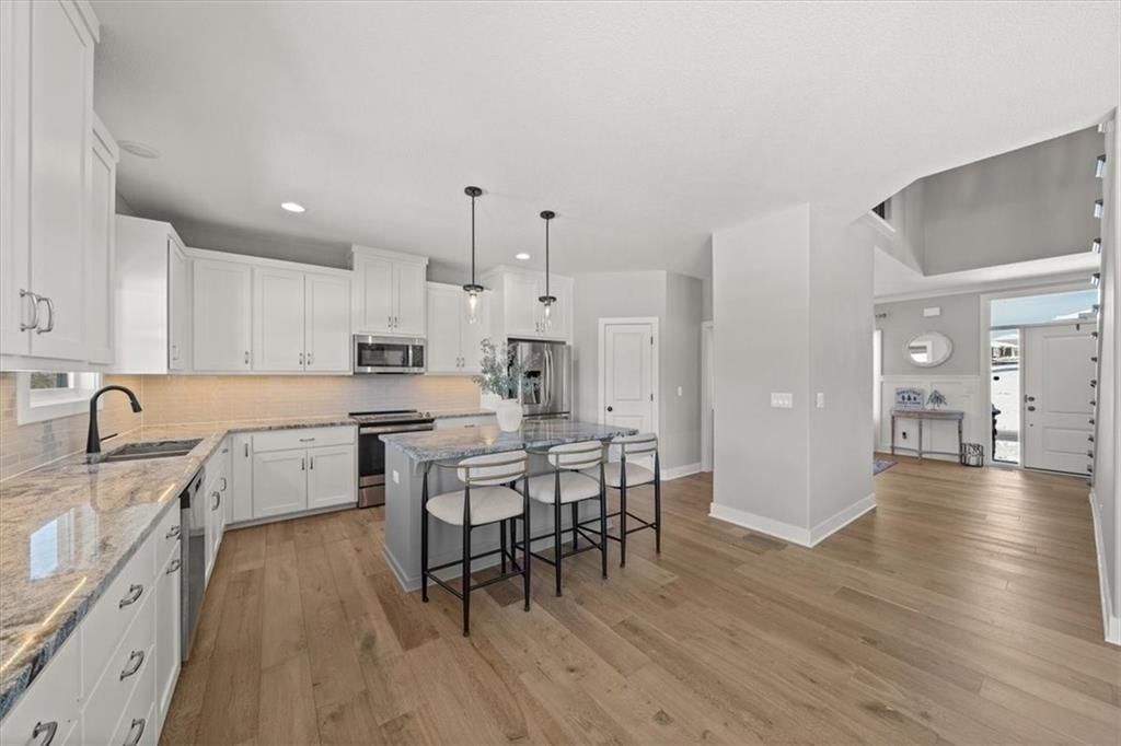 10308 N Oakland Avenue — photo 6
