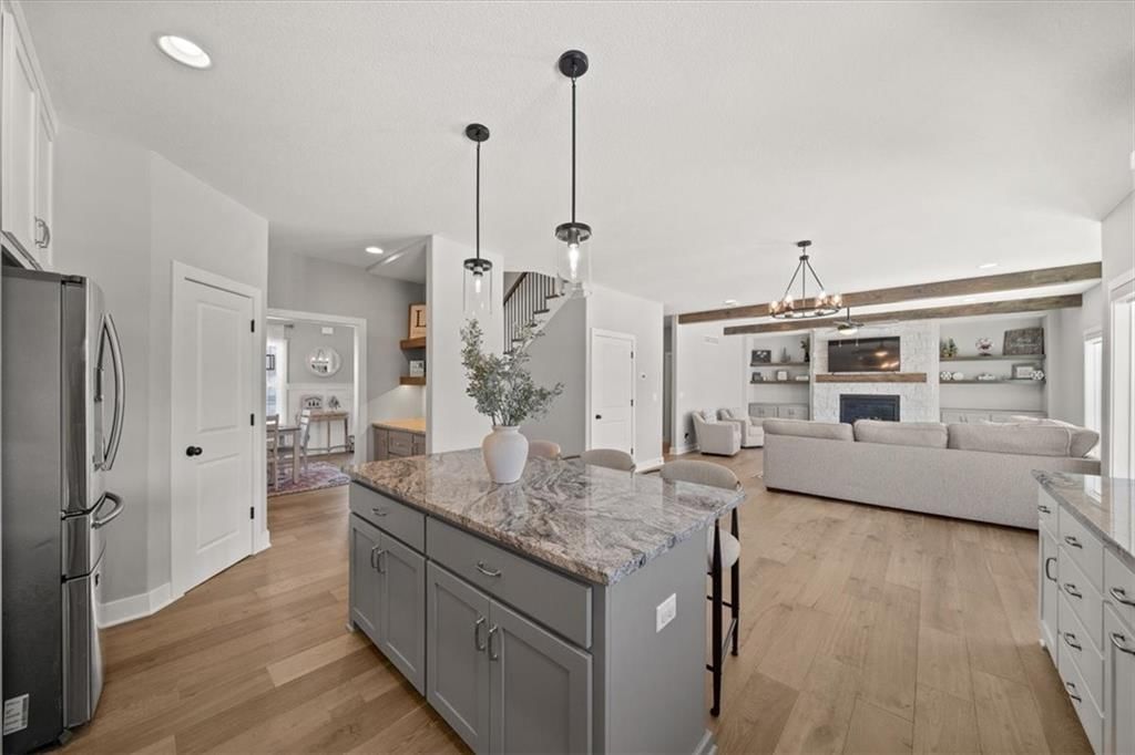 10308 N Oakland Avenue — photo 7