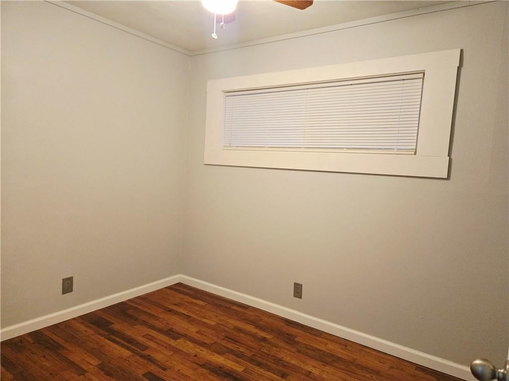 205 W Washington Street — photo 12