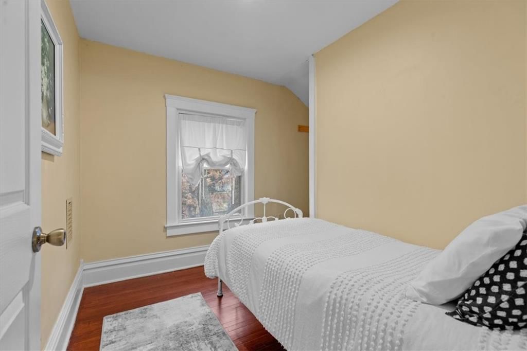 4007 Genessee Street — photo 12